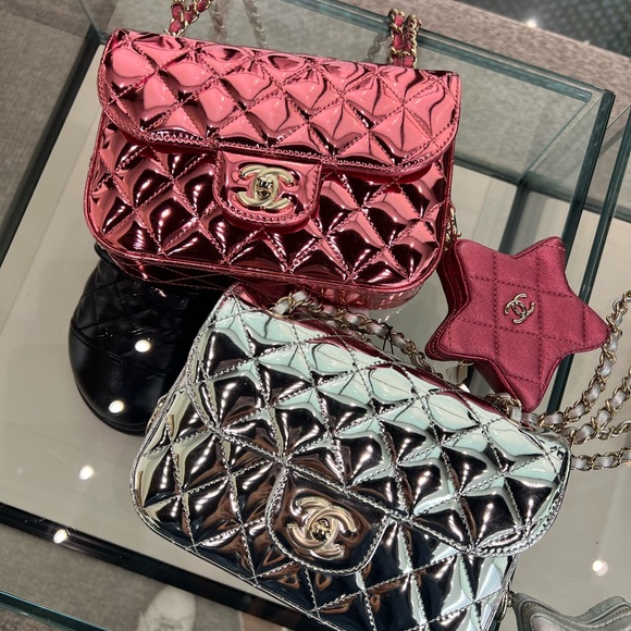 New 24C Chanel Light Purple Mirrored metallic Mini Square Flap Bag Star Handbag - Picture 4 of 4